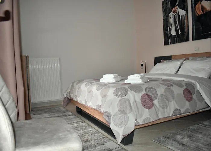 Christina's נאפפליו